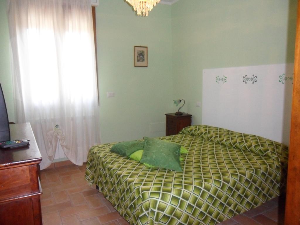 Agriturismo Poponi Villa Todi Bilik gambar