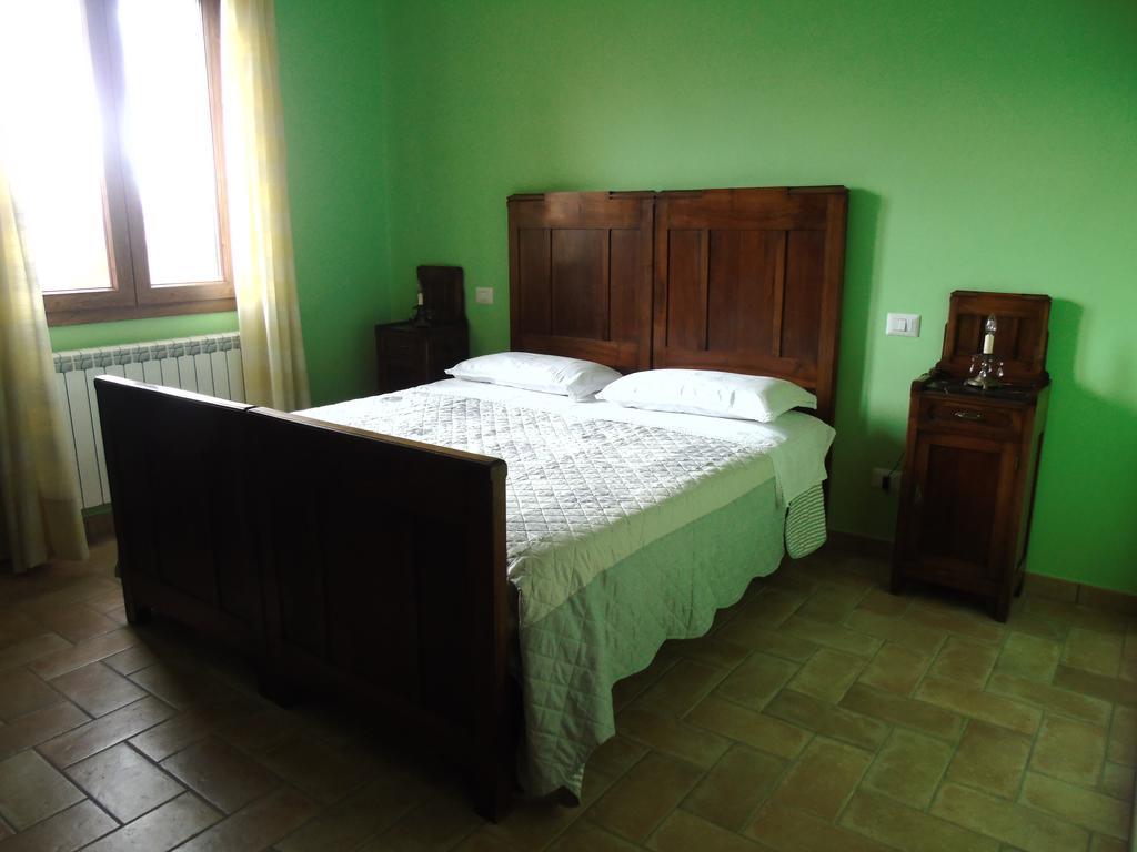 Agriturismo Poponi Villa Todi Bilik gambar