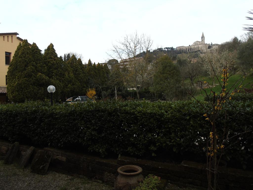 Agriturismo Poponi Villa Todi Luaran gambar