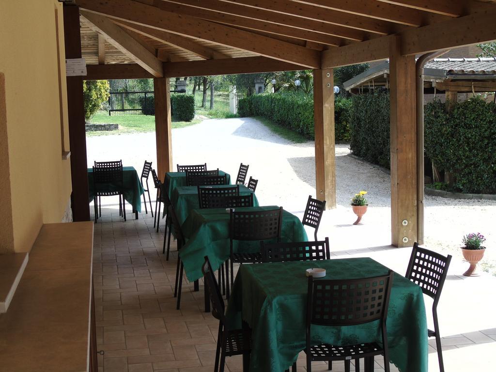 Agriturismo Poponi Villa Todi Luaran gambar